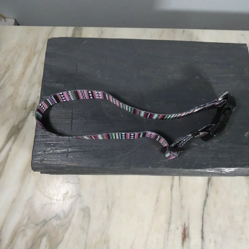NWT Nylon collar bright and colorful S - 10.5-16